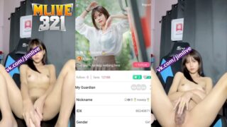 คลิปหลุดไลฟ์สด Mlive น้องโรส rosezy วัยรุ่นไทยสาวน้อยตัวเล็กขี้เงี่ยน ตั้งกล้องไลฟ์สดช่วยตัวเอง โชว์ยัดควยปลอมไซส์ยักษ์เข้ารูหีตัวเองโชว์คนดู อย่างเสียว แล้วนวดหีตัวเองไปมา